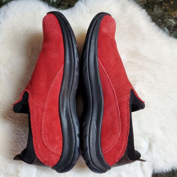 Lands End Women's All Weather Red Suede Leather Slip On Moc Shoes Size 8.5 B - Picture 13 of 16